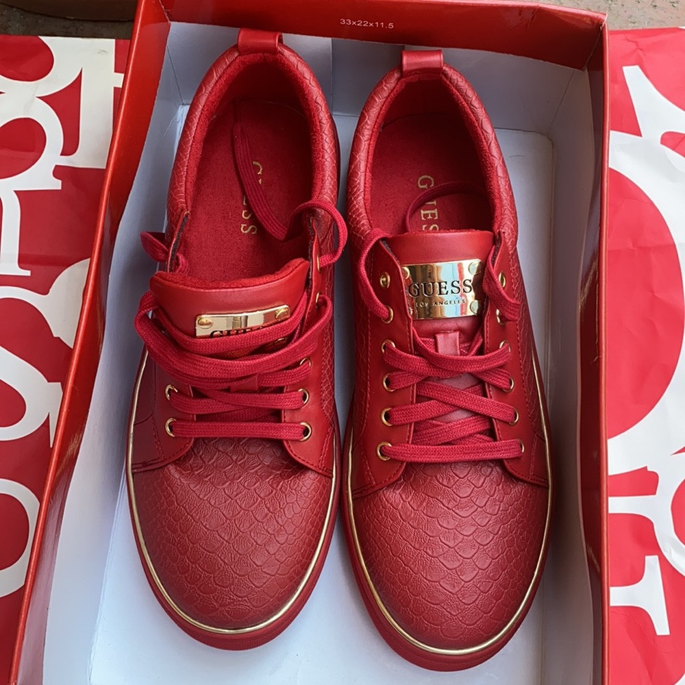 New GUESS Salvatore Low Top Men's Shoes